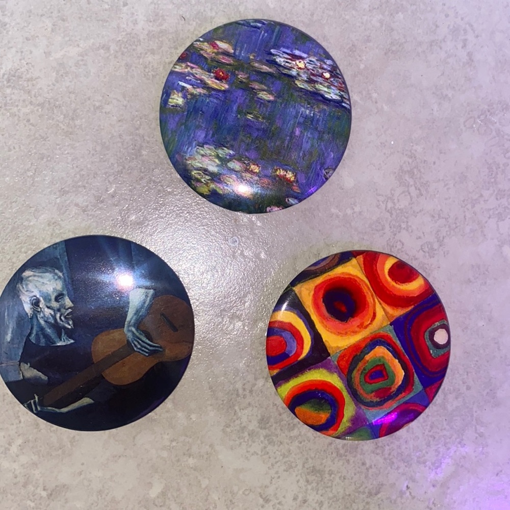 3 2.5 in art pins